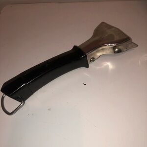 Pyrosil Black and Silver handle which fits Corning ware and pyroflame.
